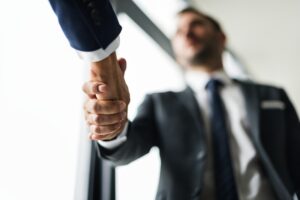 Handshake Business Men Concept - PAVON | Contabilidade em São Paulo